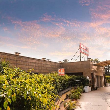 Hotel Airport Residency Nueva Delhi Exterior foto